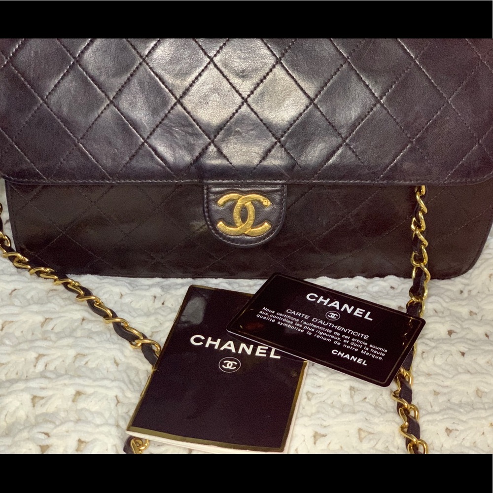 Vintage Chanel flap bag medium